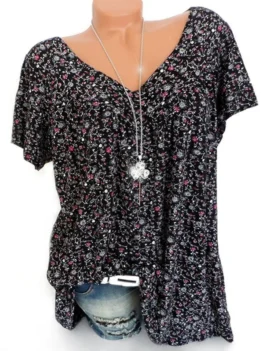 Plus Size V Neck Tiny Floral Print Tee
