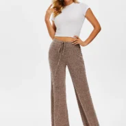 20200819153430_5f3cd606bee77-1